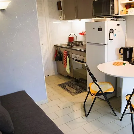 A 150 M De La Plage, T2 Climatise En Rdj, Parking Prive Apartament *