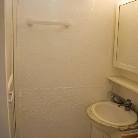A 150 M De La Plage, T2 Climatise En Rdj, Parking Prive Apartament *
